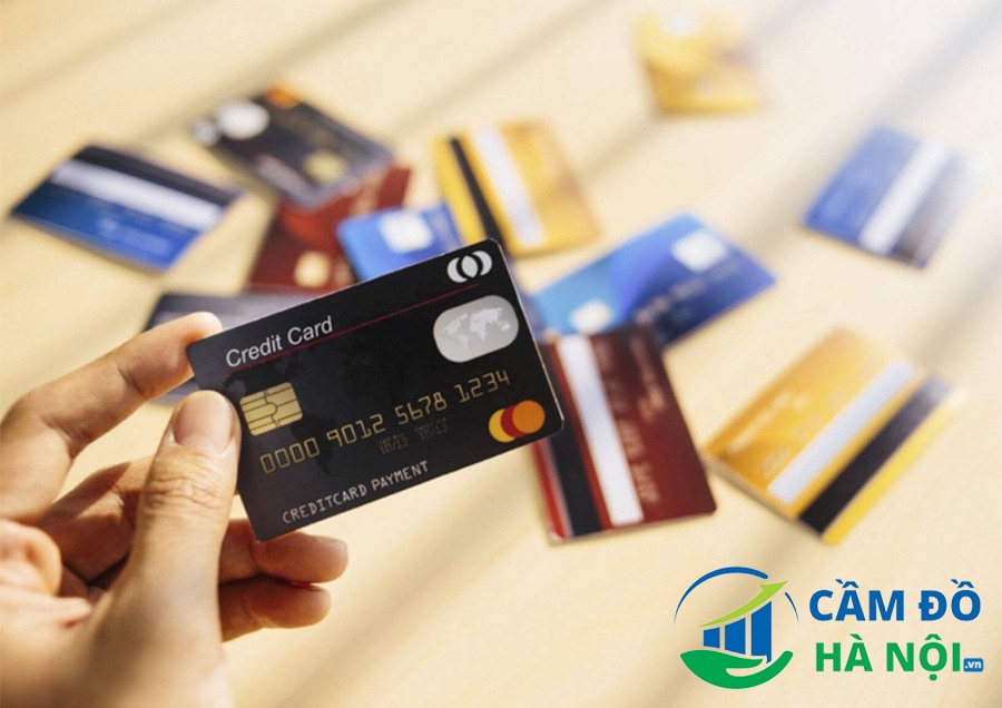 Câu hỏi thường gặp liên quan đến cầm thẻ ATM được không? Câu Hỏi Thường Gặp Liên Quan Đến Cầm Thẻ Atm Được Không?